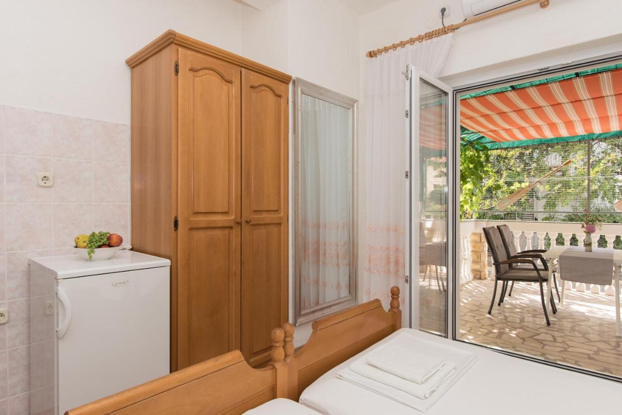Topic Apartments Водице Экстерьер фото
