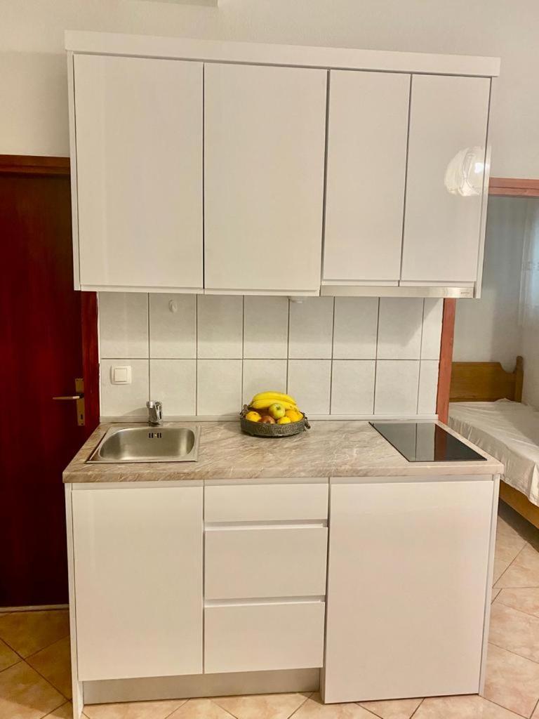 Topic Apartments Водице Экстерьер фото